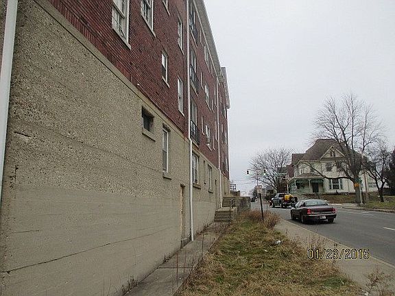 5th image of 120 West 10th Street