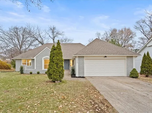 9000 W 106th St, Overland Park, KS 66212
