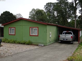 10270 NW Oak Ter, North Plains, OR 97133