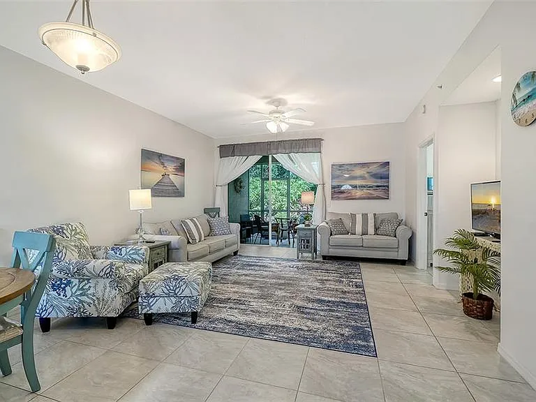 8375 Glenrose Way #211 — Photo 4