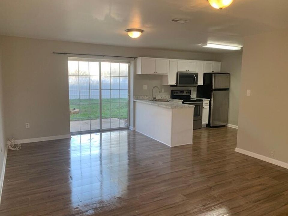 1st image of 22234 Hawthorne Way #B
