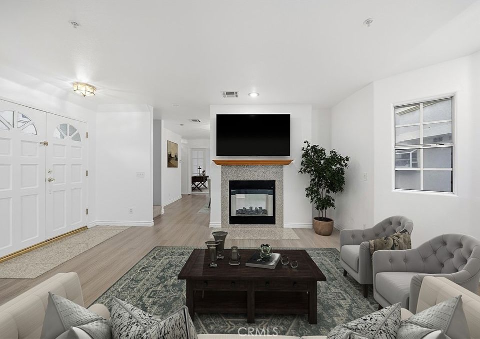 1st image of 1230 Elm Ave APT G