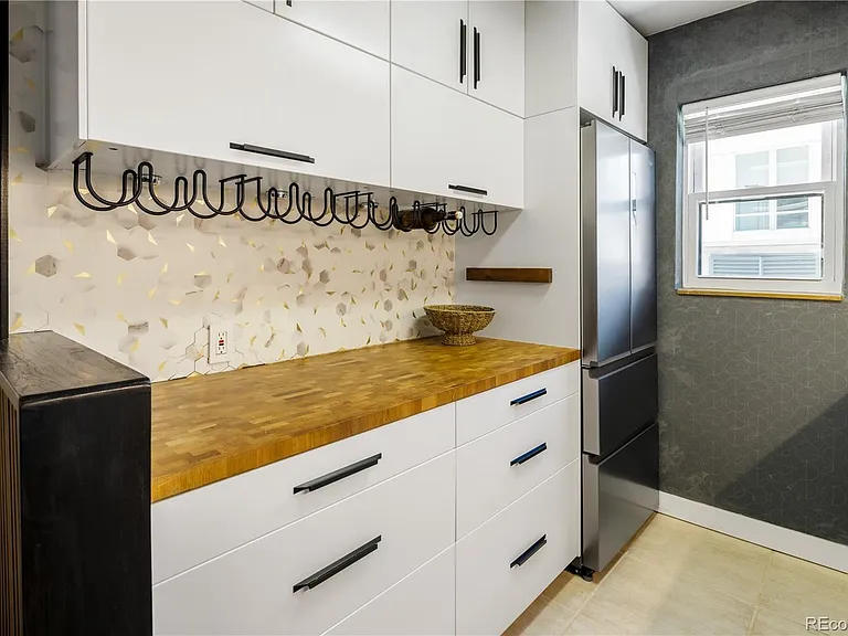 2 Adams St #207 — Photo 21