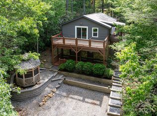 153 Buckner Rd, Black Mountain, NC 28711