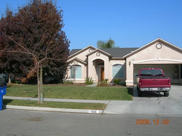 1456 Pear St photo 1