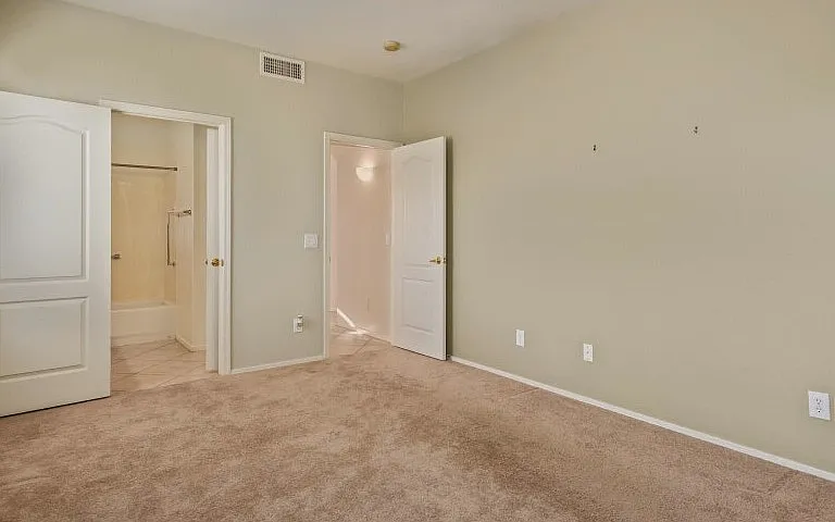 17806 N Becke Ln — Photo 30