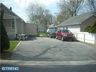 4th image of 501 Mary St