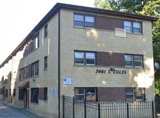 7661 S Coles Ave, Chicago, IL 60649