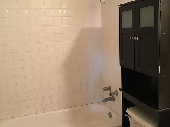 2nd image of 1531 N Faulkner St