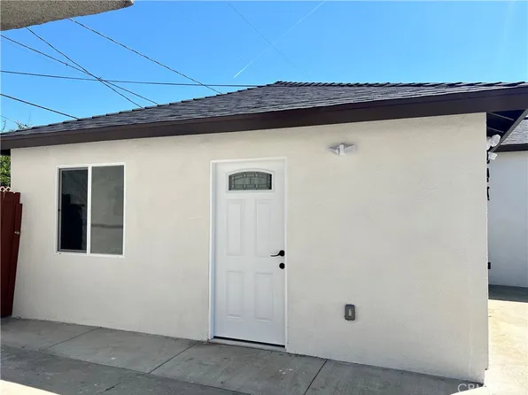 342 N 4th St #B, Montebello, CA 90640