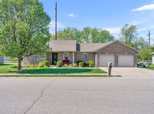 116 Stevens Dr, Seymour, IN 47274