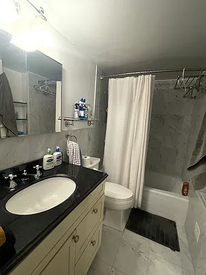 Rented by YKLL LLC | media 11