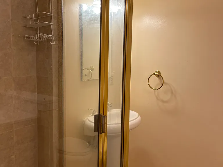 147 East St NE #BASEMENT — Photo 7
