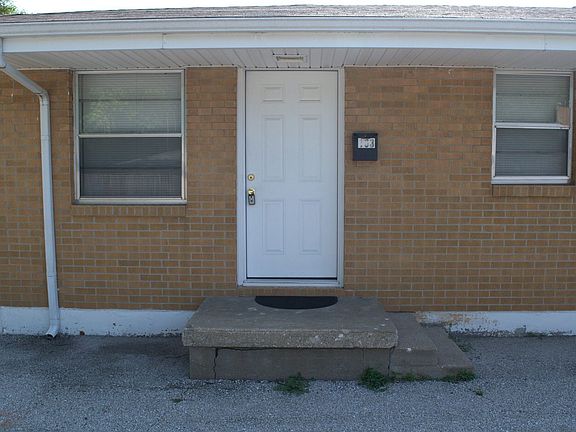 2nd image of 207 Highview Ave APT 103