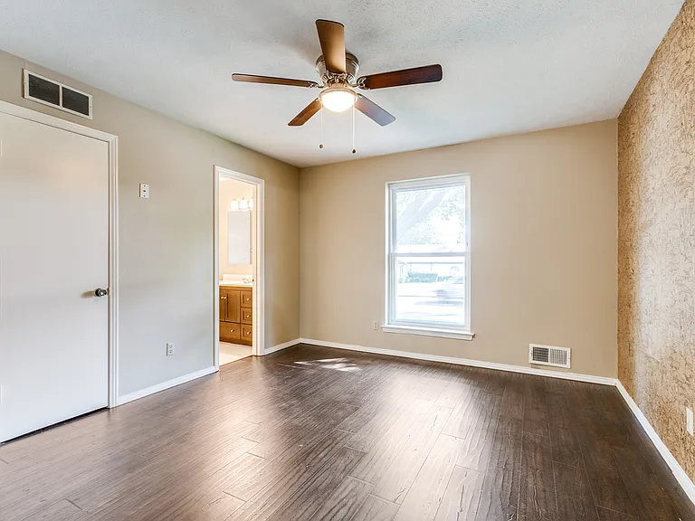 7739 La Manga Dr — Photo 18