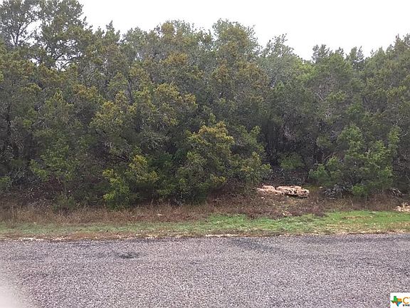 5th image of 1310 Estate Dr