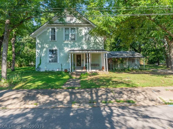 401 N Brown St, Clarksville, AR 72830