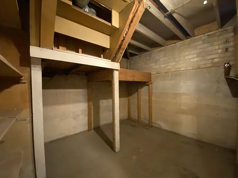 808 S Grant St — Photo 13