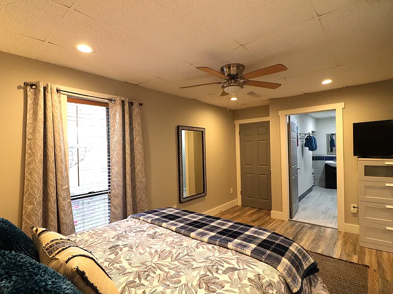 4792 Woodspring Dr NE — Photo 21