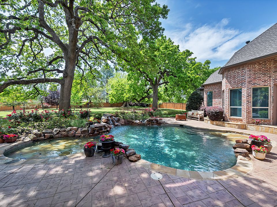 1st image of 1611 Enclave Ct