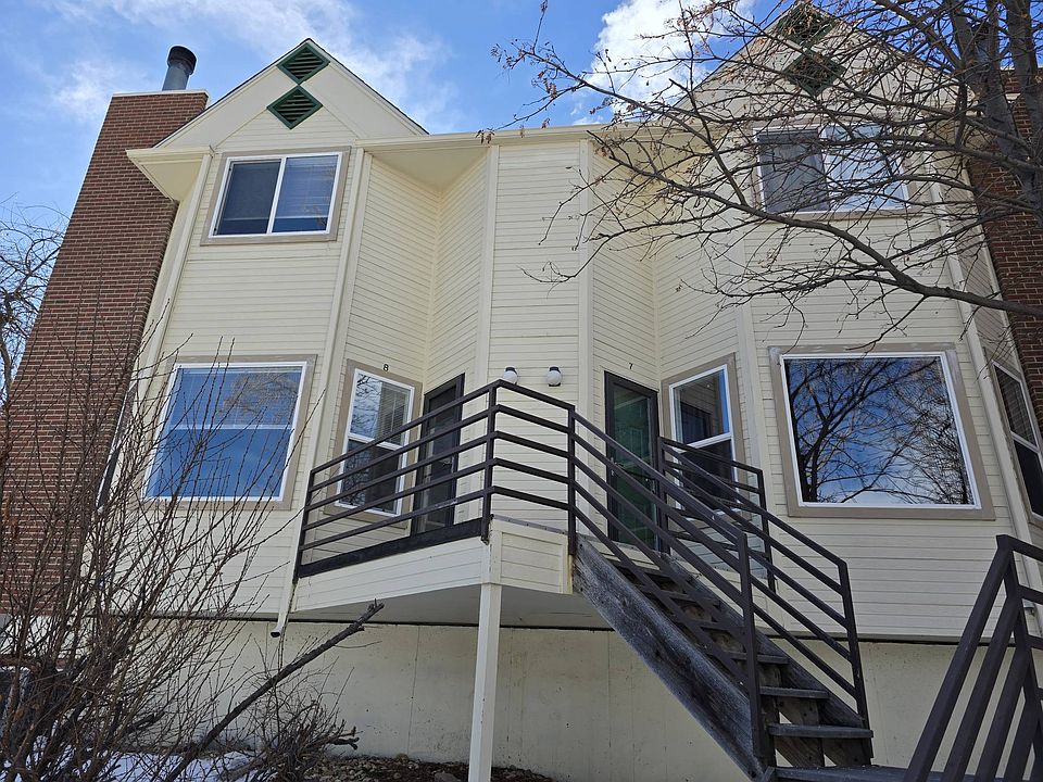 1st image of 2130 28th Ave #8