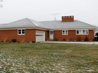 3803 Hull Rd, Huron, OH 44839