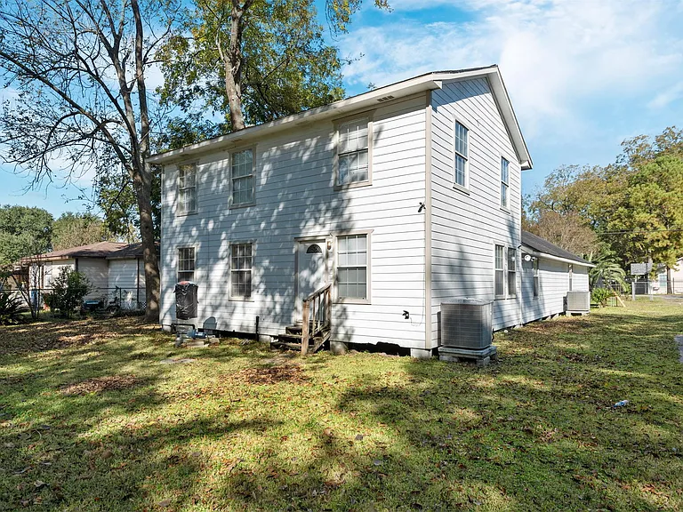 1728 Connorvale Rd #B — Photo 21