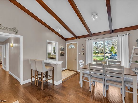 3rd image of 27015 Kennedy Ridge Ext
