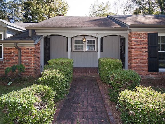2nd image of 636 Dogwood Dr
