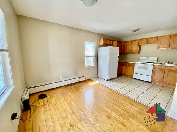 181-185 Washington St #2