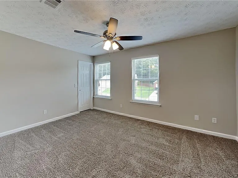 3100 Evergreen Eve Xing — Photo 16