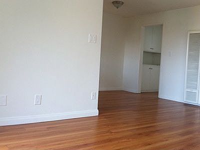 4th image of 2000 Alberta Ave APT 12