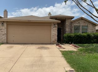 5169 Gold Basin Rd, Fort Worth, TX 76179