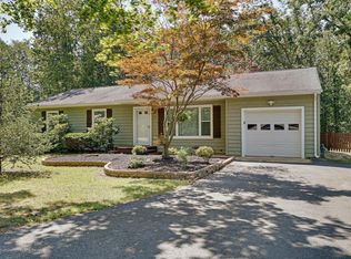 869 Hyson Rd, Jackson, NJ 08527