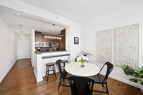 Rented by Douglas Elliman | media 24