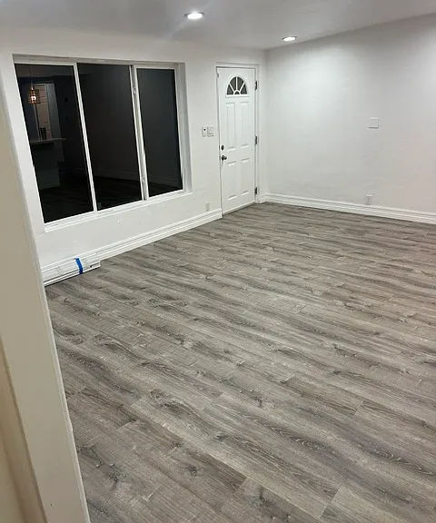 4238 N 45th Pl — Photo 11