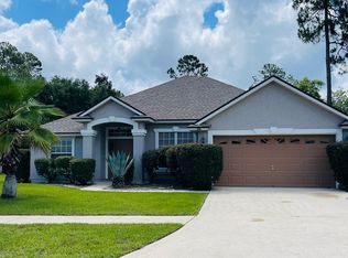 2933 Turning Leaf Ln, Jacksonville, FL 32221