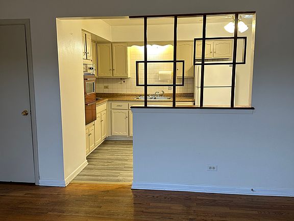 4th image of 7015 W Gunnison St APT 2D