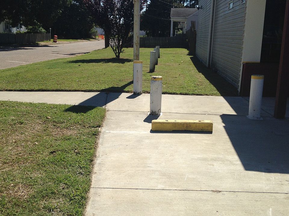 1st image of 33 Alabama Ave