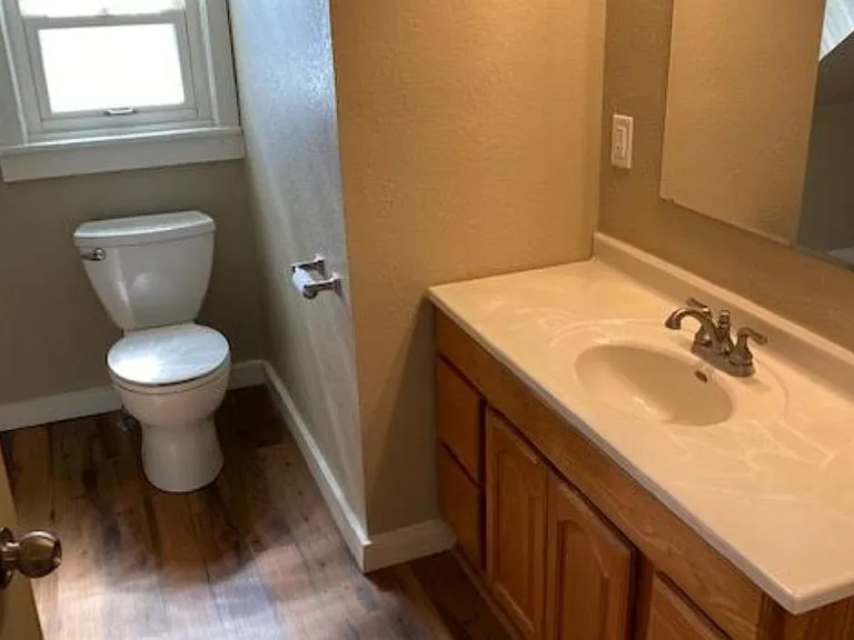 Upstairs bathroom