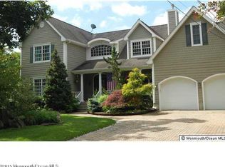 180 Queens Dr S, Little Silver, NJ 07739