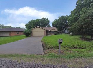 108 S Florence St, Tioga, TX 76271