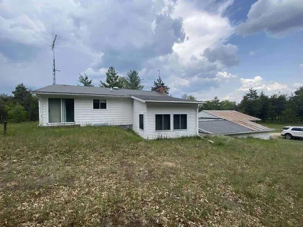 2312 Kari Dr, Luzerne, MI 48636