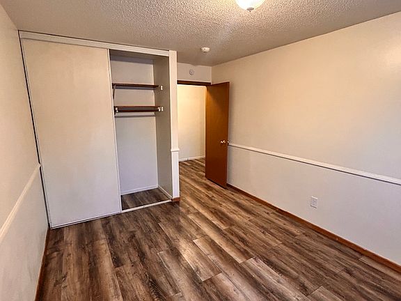 4th image of 2651 Moundsview Dr #308