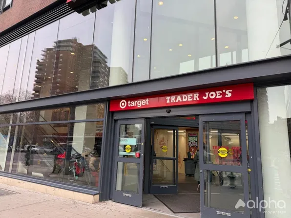 199 Henry Street image 4 of 9