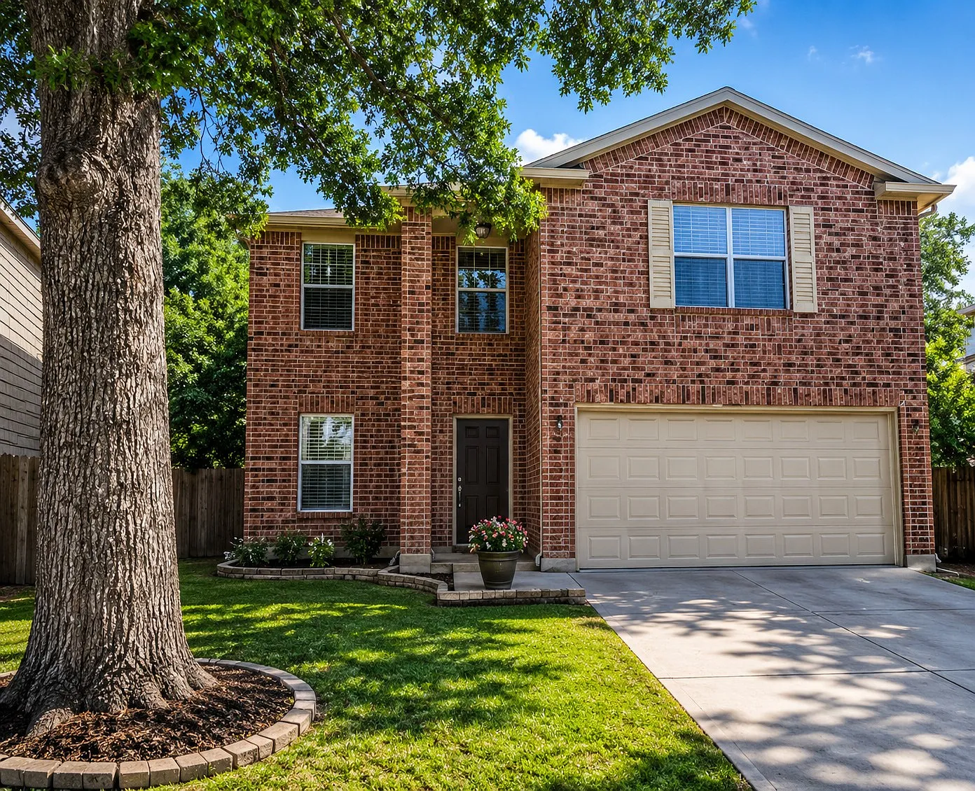 3 bed, 2.5 bath, 2092 sqft, $1,975 — Photo 1