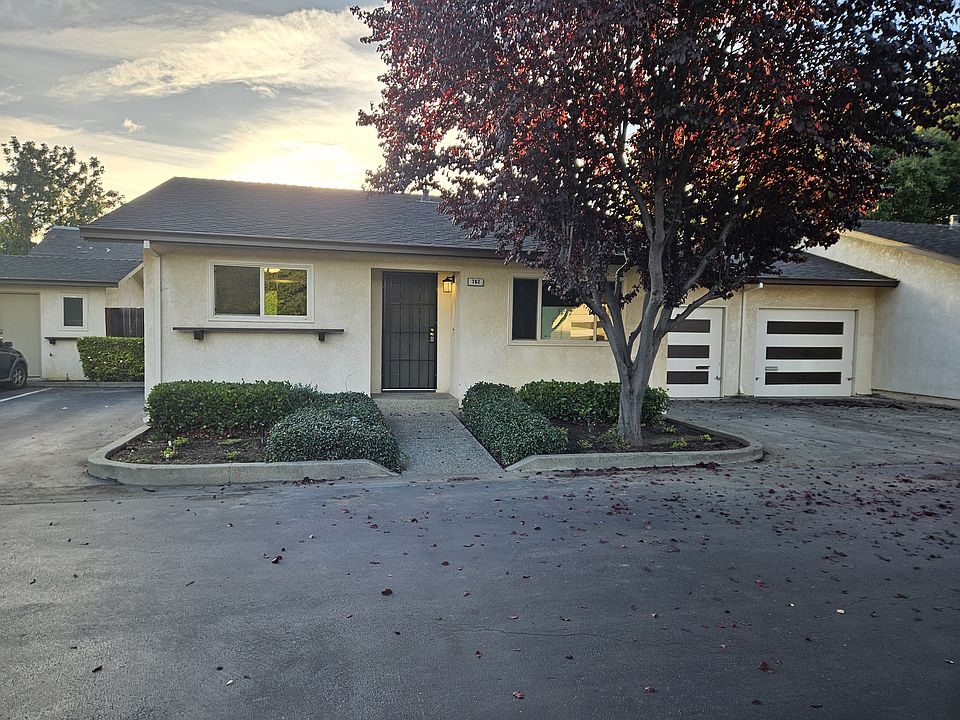 1st image of 782 Blossom Way