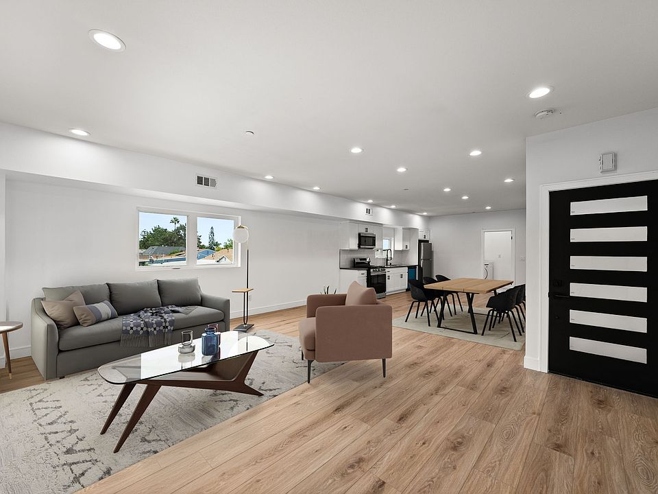 1st image of 11555 Kittridge St #2