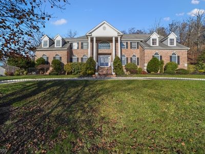 14 Van Nostrand Rise, Bridgewater, NJ, 08807