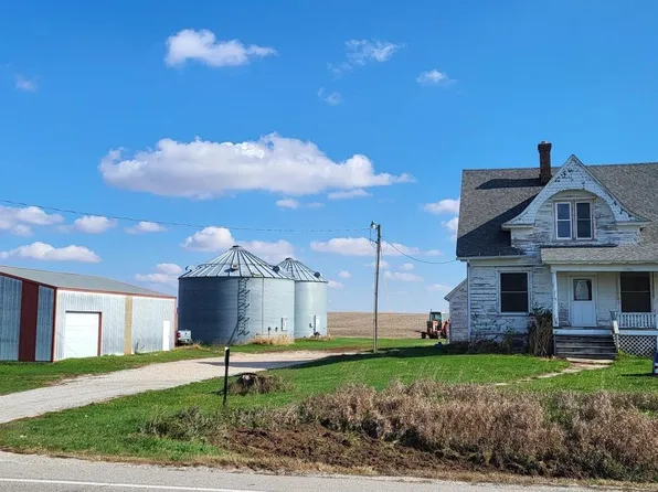 2338 Moscow Rd, Moscow, IA 52760